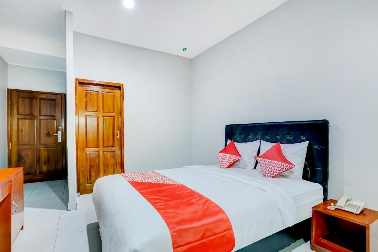OYO 90089 Hotel Satria Syariah Denpasar  Bagian luar foto